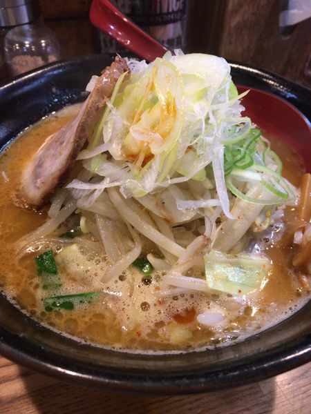 「辛味噌ラーメン ８６０円」@麺処 花田 上野店の写真