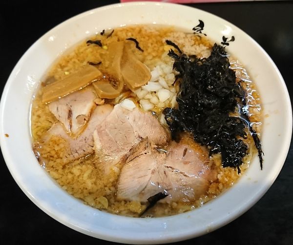 「背脂醤油らーめん(780円)」@らーめん 竜美 与野本町店の写真