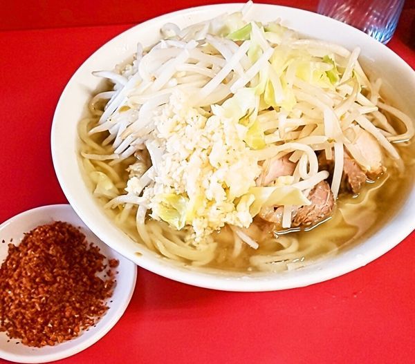 「小ラーメン＋辛味」@ラーメン二郎 千住大橋駅前店の写真
