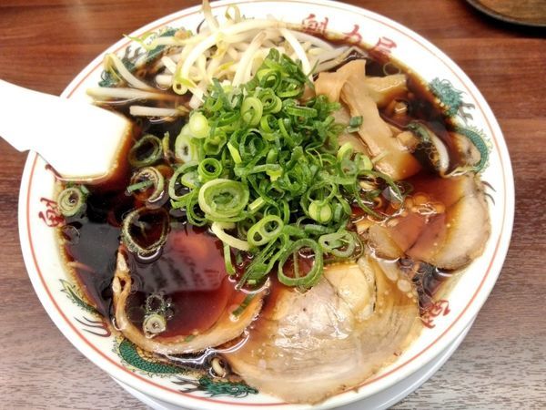 「期間限定 京都漆黒醤油ラーメン」@ラーメン魁力屋 北谷店の写真