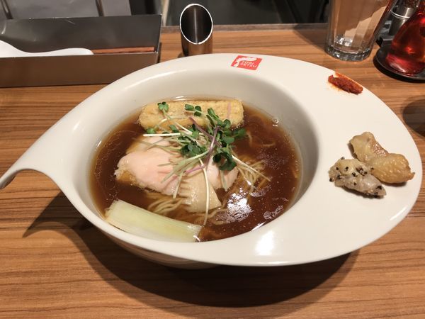 「柚子香る鶏醤油らーめん（柚子抜き）」@RAMEN FACTORY TORISETSUの写真