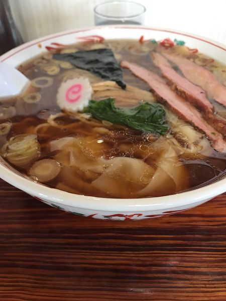 「ワンタン麺大盛り」@手打ちラーメン みうらの写真