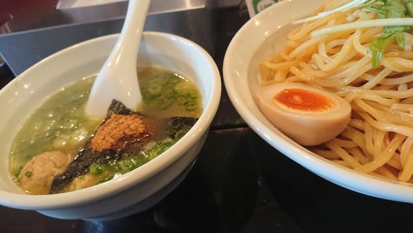 「鶏塩かつおつけ麺」@元家うめのや 坂戸にっさい本店の写真