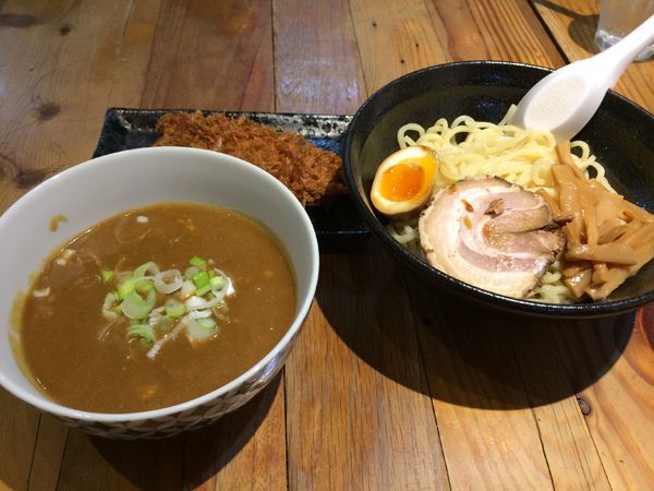 「スタミナカレーつけめん」@とんかつ 熊さん 大宮店の写真