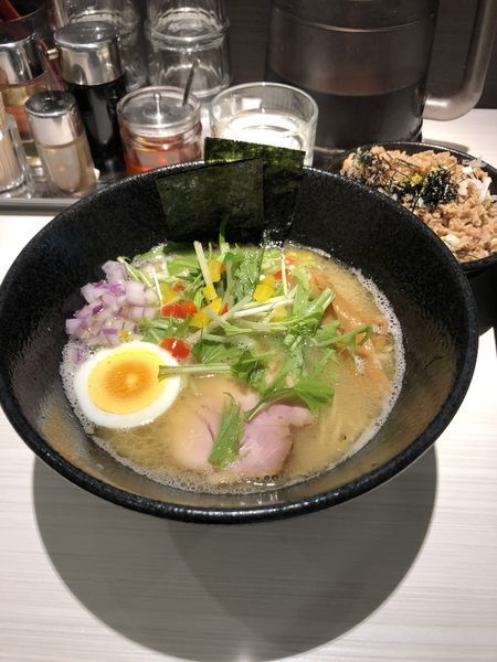 「かしわそば」@鷄そば処 かしわの写真