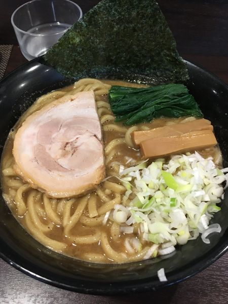 「魚介とんこつ醤油」@つけめん・らーめん活龍 境店の写真