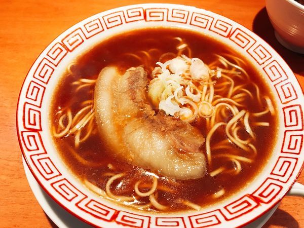 「四ツ谷ラーメン&ミニ牛丼セット1000円」@食堂酒場 Graciaの写真