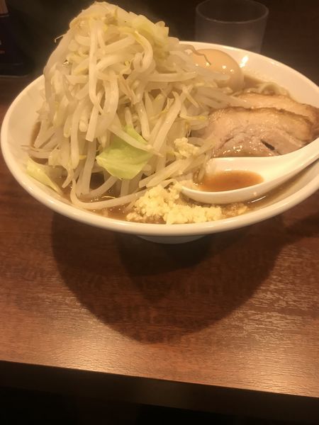 「ラーメン　ニンニクヤサイ　味玉」@麺屋 づかちゃんの写真