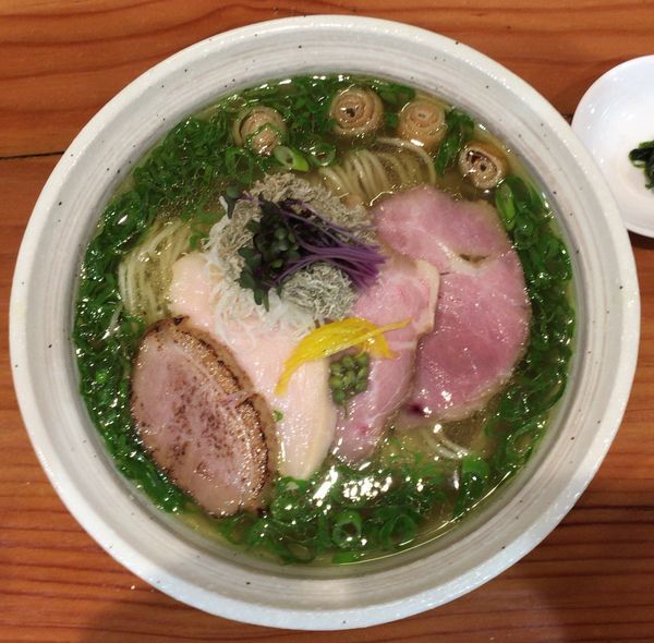 「白だし鶏そば」@麺LABOひろの写真