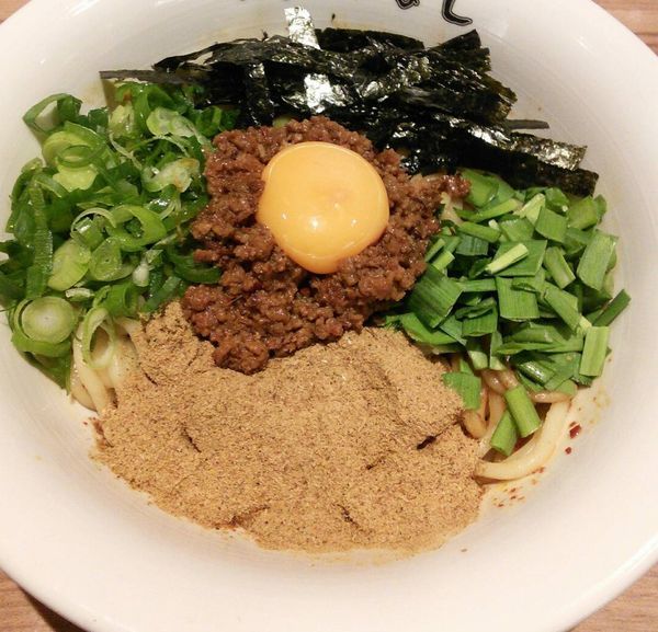 「【限定？】台湾混ぜそば　９００円」@ほうきぼし 関内セルテ店の写真