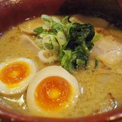 炙りアグー豚ラーメン