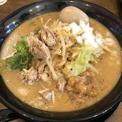 味噌ラーメン・肉有り＋味付玉子（￥750＋￥100）