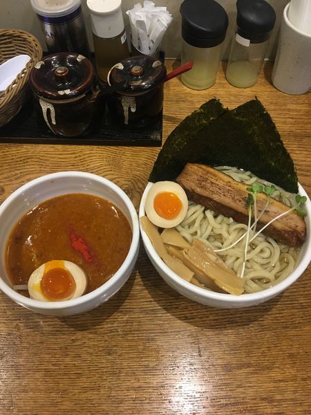 「濃厚煮干しつけ麺+特製仕様」@麺屋まいどの写真