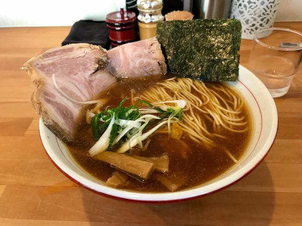 「煮干しラーメン」@らーめん マル汁屋の写真