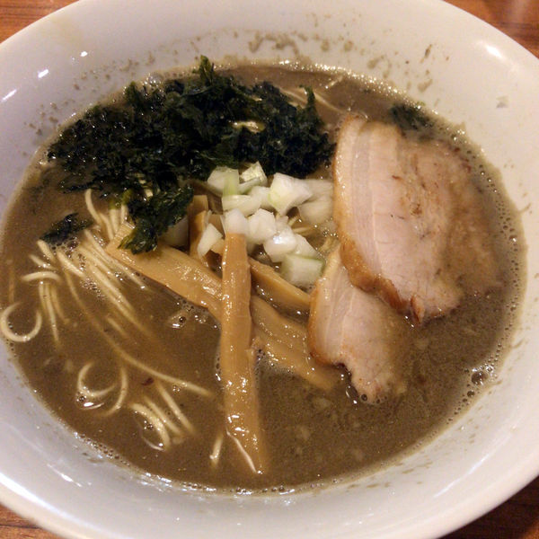 「ひよこ　800円　背脂替玉　110円」@麺＆cafe Coi.Coi.の写真