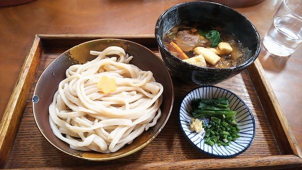 「東村山地粉猪肉汁うどん（冷）」@野口製麺所の写真