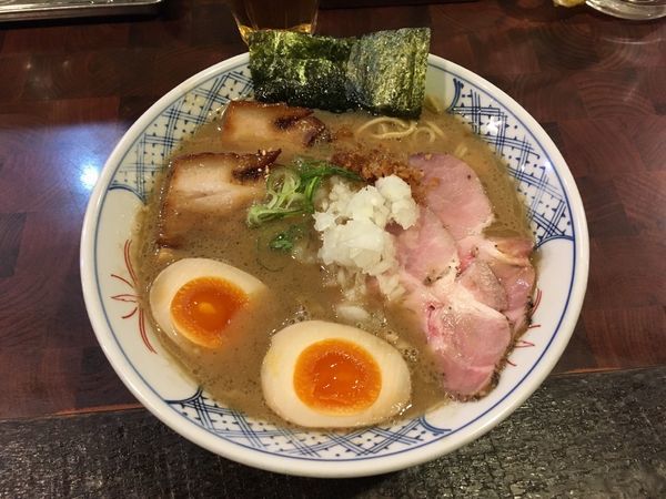 「特製ラーメン」@麺や 庄のの写真
