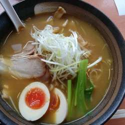 マイルドカレーらーめん＋半チャーハンセット（餃子６個Ver）