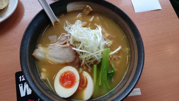 「マイルドカレーらーめん+半チャーハンセット(餃子6個Ver)」@幸楽苑 泉区役所前店の写真