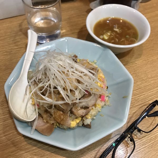「背脂焼豚炒飯」@中華 味一の写真