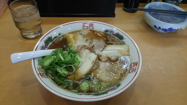 「チャーシューめん 900円」@中華そば 満丸の写真