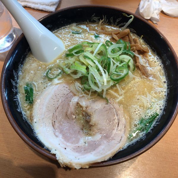 「味噌らーめん 780円」@旨みこってりらーめん 鐵 TETSU 蘇我本店の写真