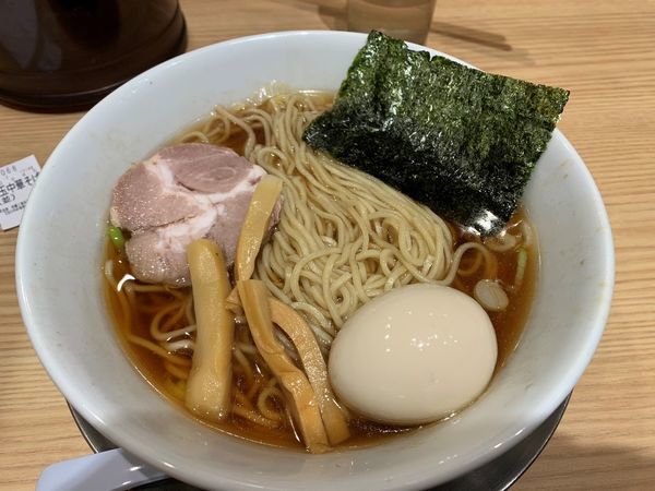 「味玉中華そば並盛」@舎鈴 御茶ノ水ソラシティ店の写真