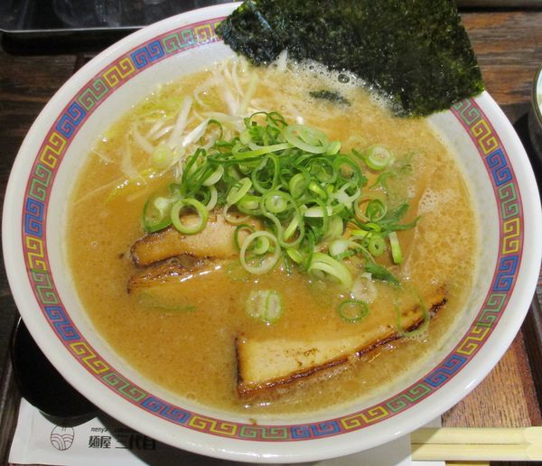 「ラーメン　750円　※ランチサービスライス（小）」@麺屋三代目 火華 中野総本店の写真
