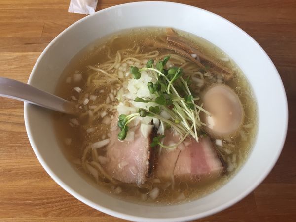 「塩ラーメン」@湖麺屋 Reel Cafeの写真