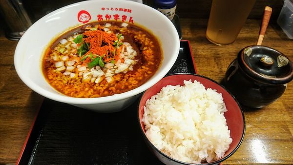 「背脂カレー麻婆麺(3辛･刻みニンニク)+ライス」@辛っとろ麻婆麺 あかずきん 蒲田店の写真