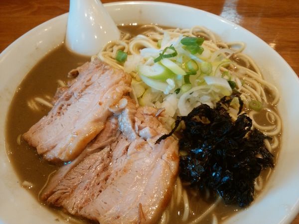 「濃厚煮干そば 大盛」@中村屋総本山の写真