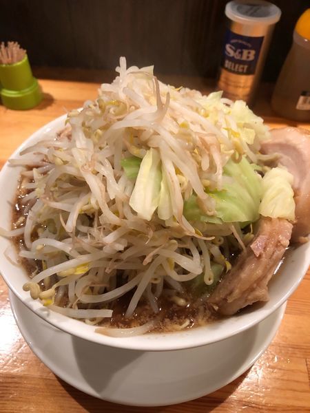 「ラーメン 野菜ちょい増し」@ラーメン縁次の写真