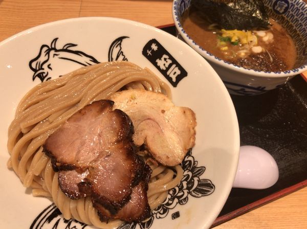 「濃厚つけ麺 880円」@松戸富田麺業 千葉駅構内店の写真
