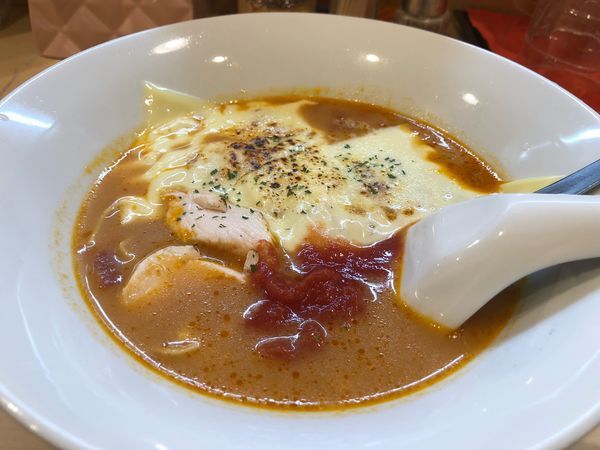 「とまと焼きチーズラーメン」@麺や 八の角 錦本店の写真