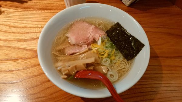 「【12月限定】柚子かおる柚子塩らぁめん¥900-」@神田らぁめん 悠 HARUKAの写真