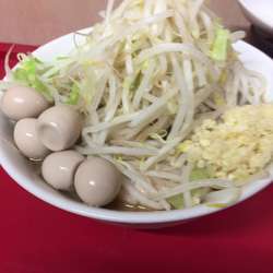 ラーメン ウズラ