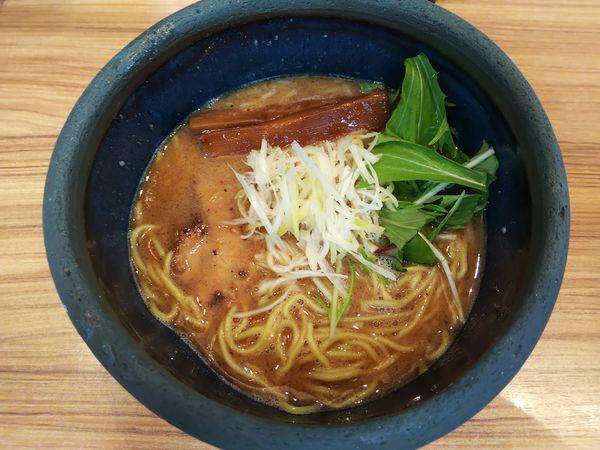「醤油ラーメン ¥720」@俺の創作らぁめん 極や 麹町支店の写真
