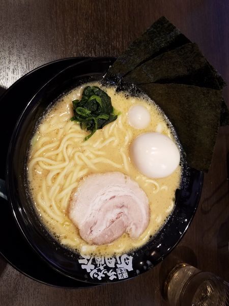 「味玉ラーメン(醤油)」@町田商店 入間店の写真