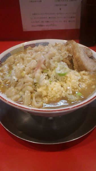 「ラーメン並盛り　ニンニクあぶら」@ジャンプの写真