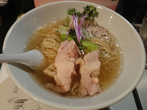 「塩生姜らー麺」@塩生姜らー麺専門店 MANNISHの写真