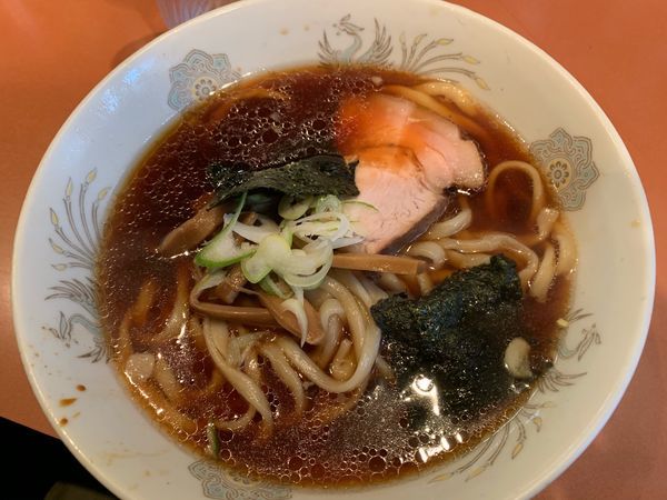 「らーめん550円」@つけそば大勝軒 鍋屋横丁の写真