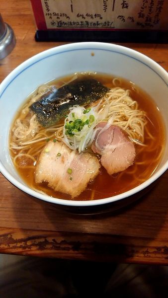 「醤油らーめん」@麺処 びぎ屋の写真
