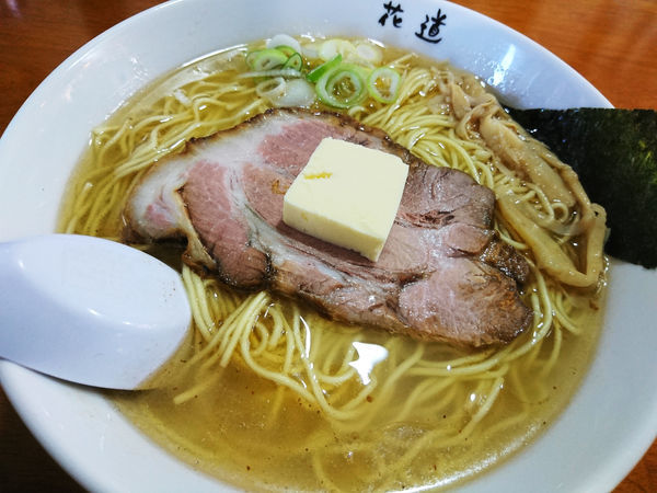 「塩バターらーめん(大盛り)」@地鶏らーめん 花道の写真
