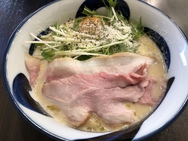 「豚ボナーラ(ラーメン)」@横道の写真