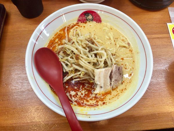 「ボウボウラーメン赤 2辛」@ボウボウラーメンたかやまの写真