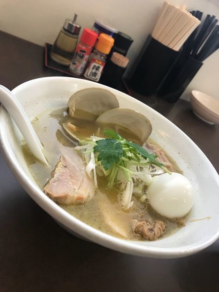 「貝塩拉麺 卵トッピング」@麺屋 心羽の写真