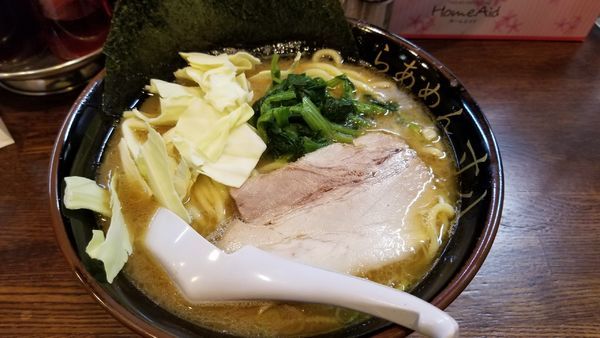 「豚骨醤油らあめん　中」@らあめん 寸八 総本店の写真