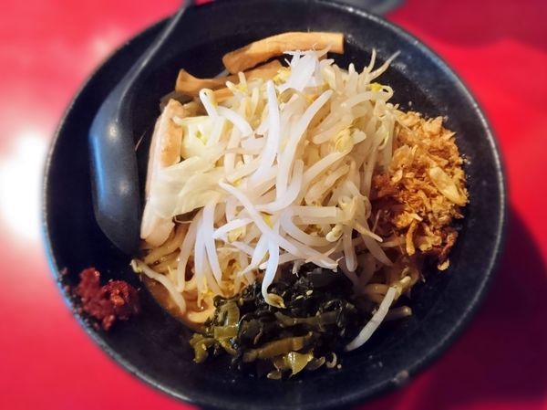 「まぜそば」@麺や 唯桜の写真