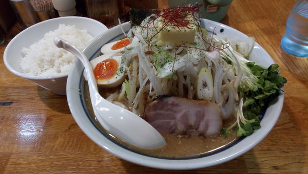 「味噌バター　期間限定」@麺屋 鶏口の写真