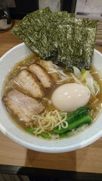 「特製柊ラーメン+海苔」@らーめん柊の写真